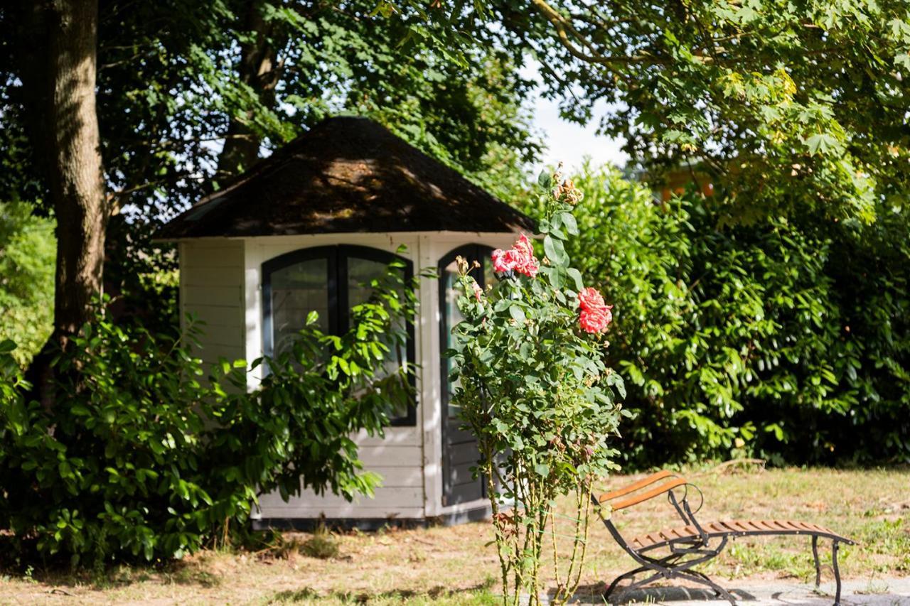 Gutshauszimmer Neu Gaarz Exteriér fotografie